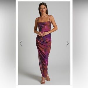 Showpo midi size 8 Hermae blurred dreams